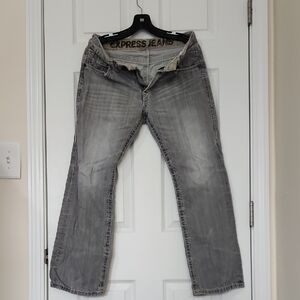 Express Men's Washed Gray Relaxed Jeans